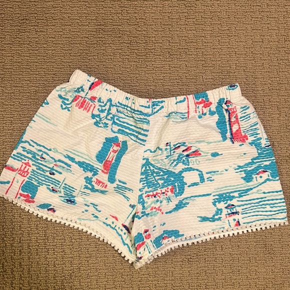 Lilly Pulitzer Print - Lighthouse - shorts - Size 4/6 - Picture 2 of 2